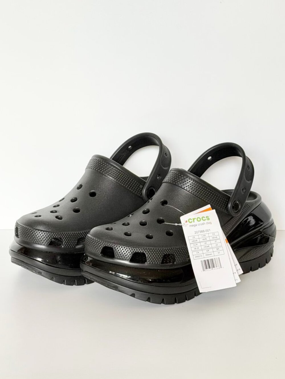 Crocs Womens Unisex MEGA CRUSH Clogs Black M6 / W8 / MM250 - Picture 3 of 11